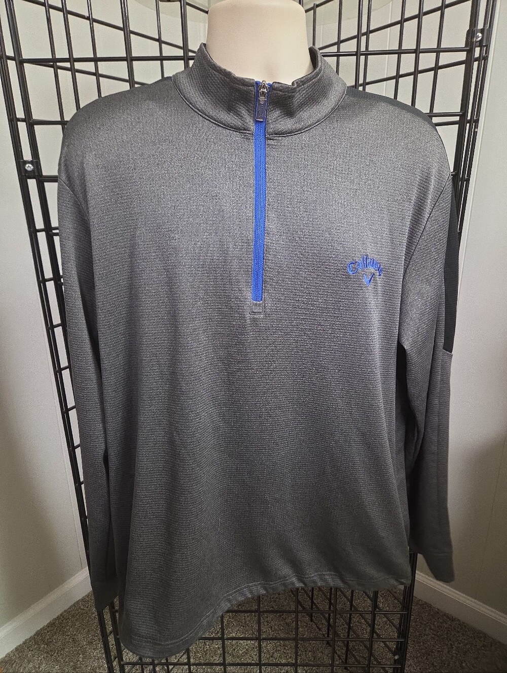 Callaway Men’s Gray Quarter-Zip Pullover with Blue Trim XL